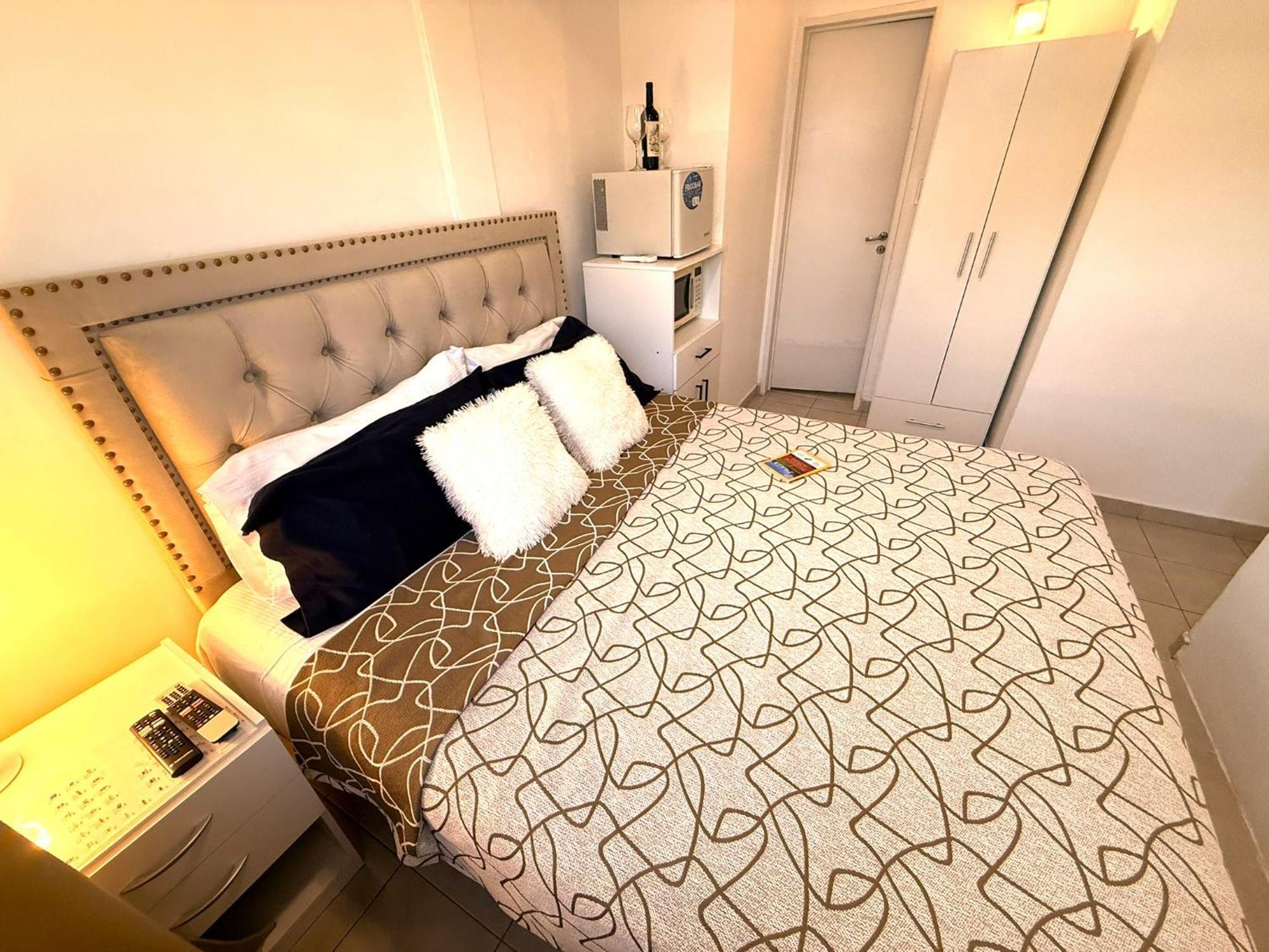 Edificio Recoleta - Hoteles Recoleta ブエノスアイレス 部屋 写真